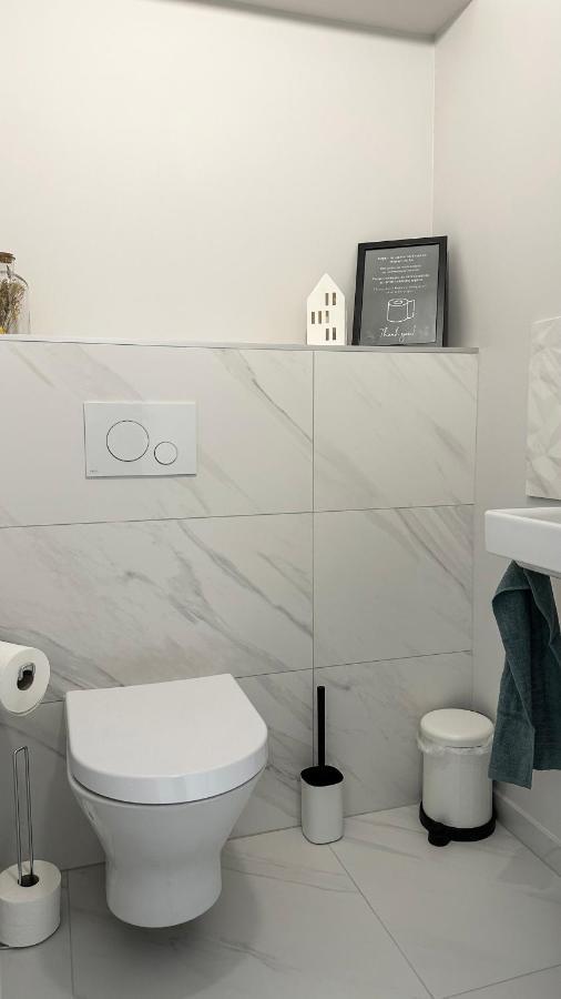 Linden Apartman 104 - Adults Only Mosonmagyaróvár 외부 사진